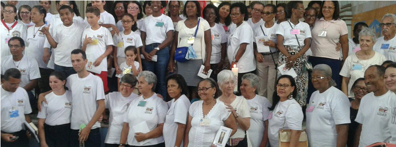 Famille auxiliaires du Sacerdoce - jubilé 2016 à Valença (Brésil)