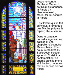 Marthe et Marie, vitrail de Jean Coquet, chapelle des auxiliaires du Sacerdoce, Paray le Monial